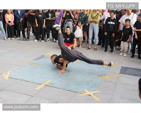 武汉街舞队的节奏与激情探索街头文化的魅力与发展