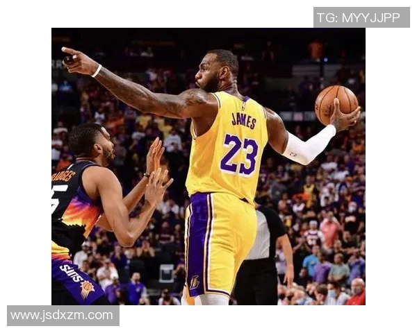 湖人对阵篮网的精彩比赛比分揭晓球迷热议赛况分析 湖人对阵篮网的精彩比赛比分揭晓球迷热议赛况分析