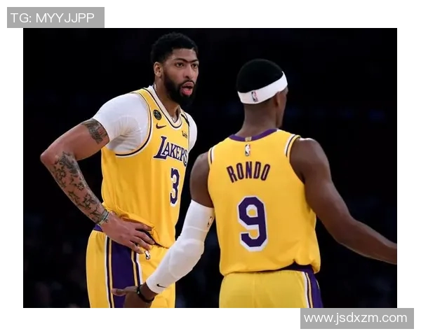 3月31号骑士对决强敌全力以赴争夺季后赛席位的精彩赛事分析 3月31号骑士对决强敌全力以赴争夺季后赛席位的精彩赛事分析