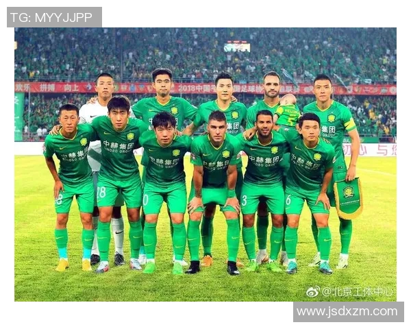 北京国安与苏宁激战正酣球迷期待精彩对决与惊喜时刻